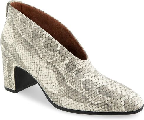 Aerosoles Women's Maud Pump in Saudi Arabia