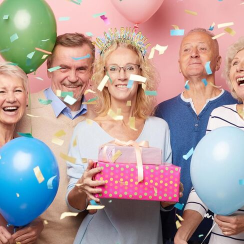 CIEHER 30th Birthday Crown, 30th Birthday Decorations for Women 30th Birthday Gifts for Her Dirty 30 Birthday Tiara Happy 30th Birthday Party Pink in Kuwait