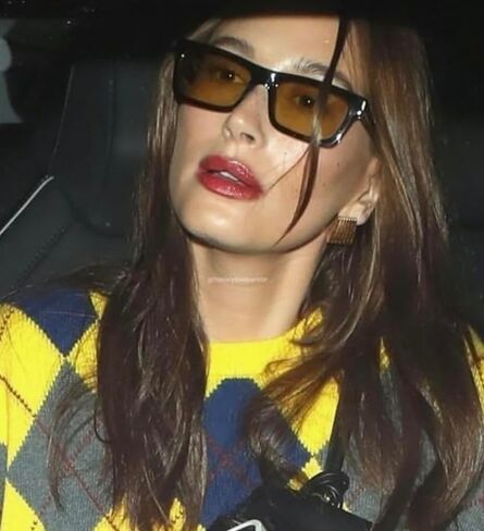 Ribbed Pattern Gold Tone Stud Earrings Large Gold Statement Chunky Stud Earrings for Women Trendy Vintage Large Gold Geometric Earrings Jewelry in Kuwait