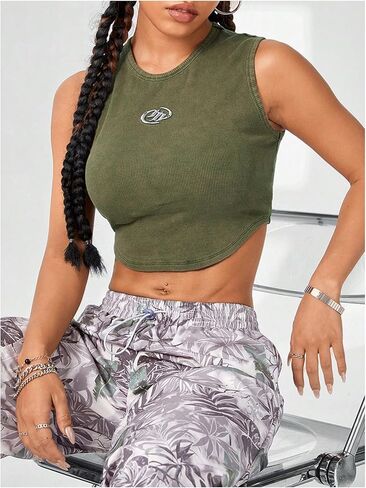 WDIRARA Women's Letter Print Asymmetrical Hem Cropped Tank Tops Ribbed Knit Textured Slim Fit Tank in Saudi Arabia