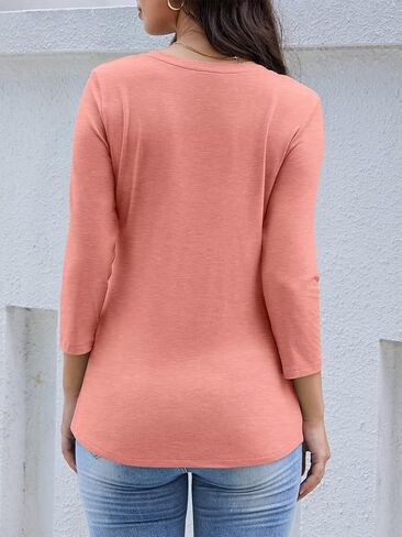 تي شيرت نسائي بياقة على شكل V وأكمام 3/4 تي شيرت أساسي بحاشية منحنية تي شيرت فضفاض غير رسمي مناسب 2025 in Kuwait