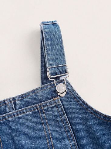 Verdusa Women's Sleeveless Button Fly Adjustable Strap Pocket Denim Tank Crop Top in Saudi Arabia