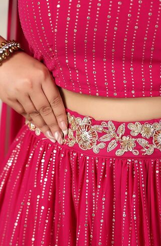 مجموعة Janasya Indian للسيدات مقاس كبير من رقائق جورجيت الوردية المطبوعة والمزينة جاهزة للارتداء مجموعة Lehenga Choli العرقية in Kuwait