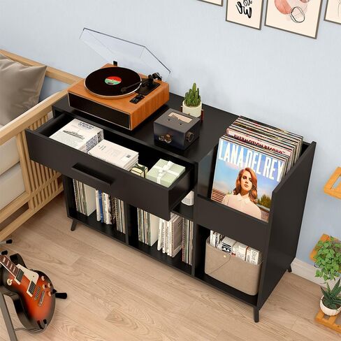 حامل مشغل تسجيلات كبير مع مساحة تخزين من الفينيل، طاولة مشغل تسجيلات مع مخزن تسجيلات، خزانة تخزين تسجيلات الفينيل، يمكن استخدامها أيضًا كحامل تلفزيون، طاولة مشغل تسجيلات تحمل ما يصل إلى 350 ألبومًا in Kuwait