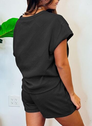 Eytino Women Plus Size 2 Piece Outfits Sweatsuit Short Sleeve Pullover Tops and Drawstring Shorts Pants(1X-5X) in Kuwait