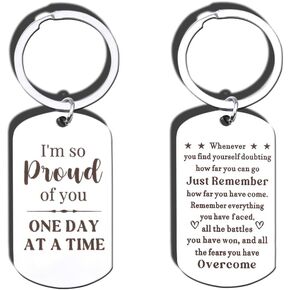 هدايا الرصانة للنساء هدايا سلسلة المفاتيح الملهمة لأصدقاء العائلة AA NA أفكار هدايا التعافي تشجيع الذكرى السنوية هدايا رصينة للرجال أنا فخور بك يوم واحد في كل مرة سلاسل المفاتيح in Kuwait