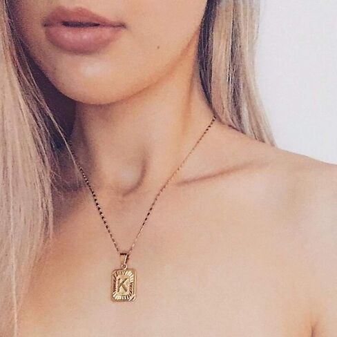 Initial Pendant Necklace 18K Gold Plated Stainless Steel Letter Necklace Personalizd Name Necklace for Women in Kuwait