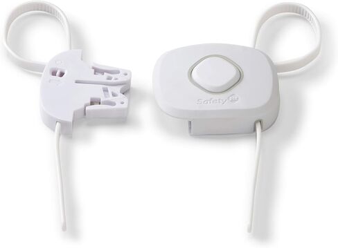 Safety 1st OutSmart™ Flex Lock, Packaging may vary in Kuwait