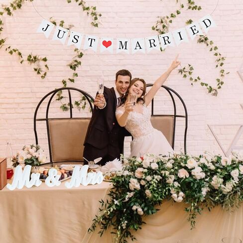 علامة TONIFUL Mr & Mrs لطاولة الزفاف وراية متزوجة فقط، حروف خشبية متوسطة لتزيين طاولات الزفاف والذكرى السنوية وحفلات عيد الحب وديكور الصور (أبيض متوسط) in Kuwait