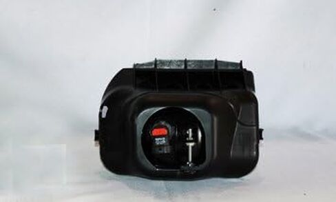 TYC Left Fog Light Assembly Compatible with 2005-2006 Chevrolet Silverado in Saudi Arabia