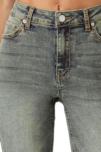 Forever 21 Women's Stone Wash High-Rise Flare Jeans in Kuwait