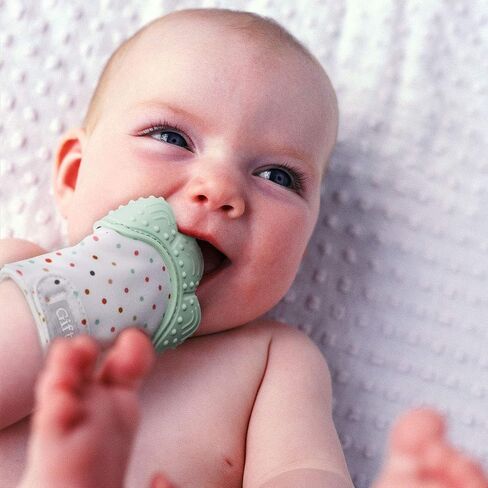 Giftty Baby Teething Mitten Chew Mitt Baby Teether Glove Teething Toy Self Soothing Teether, Teething Pain Relief Soothing Toy, Prevent Scratches Glove, for 0-6 Months Baby in Kuwait