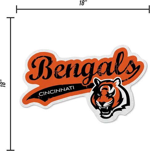 راية كرة القدم من Rico Industries NFL ذات شكل متعثر - ديكور المنزل وغرفة المعيشة - لباد ناعم EZ للتعليق in Saudi Arabia