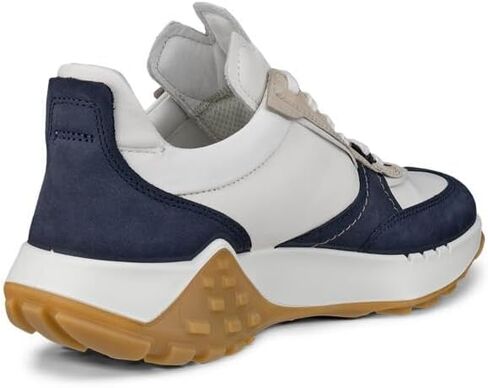 ECCO Men's Retro Sneaker in Saudi Arabia