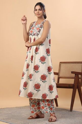 مجموعة كورتا النسائية الهندية من Janasya مصنوعة من القطن الكريمي والزهور in Kuwait