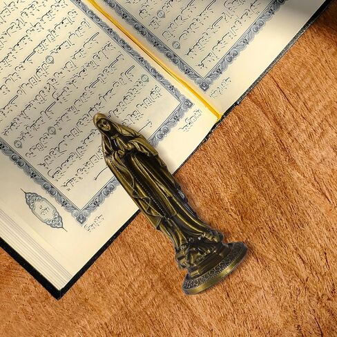 تماثيل دينية من سبيكة كاثوليكية صغيرة برونزية مزخرفة مع ملصق في الأسفل للالتصاق على مكتب كنيسة مذبح المنزل في السيارة (تمثال سيدة النعمة) in Kuwait