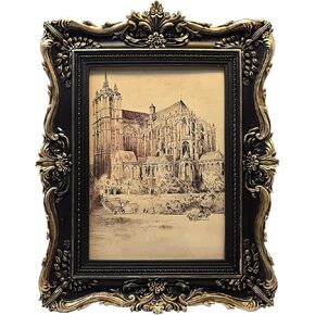 5x7 Vintage Picture Frame, Antique Gold Ornate Photo Frame for Wall Hanging or Tabletop Display, Retro Home Decor, Photo Gallery Art Deco in Kuwait