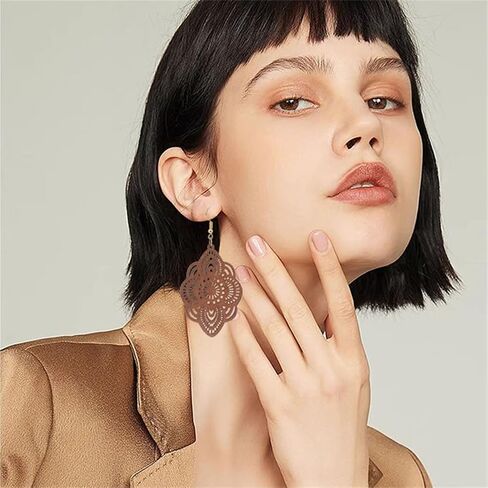 Bohemian Wood Earrings Natural Retro Lightweight Hollow Pattern Geometric Wooden Dangle Drop Earrings Statement Vintage Jewelry in Kuwait