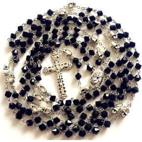 elegantmedical HANDMADE silver skull Beads & black Crystal Fifteen 15 Decade rosary cross crucifix Catholic Necklace Box