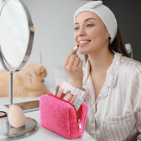 مجموعة حقائب مكياج 4 قطع من Paterr، حقيبة مستحضرات تجميل قطيفة، حقيبة شيربا بسحاب، حقيبة أدوات الزينة للسفر، حقيبة تخزين محمولة لهدية عيد الميلاد للسيدات (ألوان وردية أرجوانية) in Kuwait