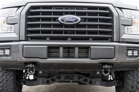 طقم تثبيت على شكل خطاف سحب من Rough Country لـ 2009-2020 Ford F-150 - RS158 in Saudi Arabia