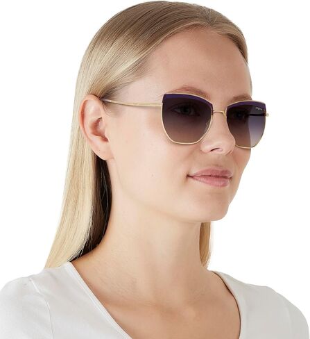 نظارات شمسية من Vogue Eyewear للسيدات بإطار بوردو/ذهبي وردي، عدسات بنية متدرجة باللون الوردي، 54 ملم in Kuwait