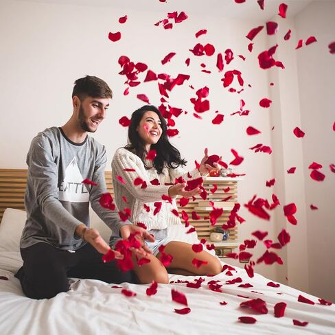 3000 Pcs Rose Petals Artificial Flowers Silk Petals Table Scatters for Romantic Special Night Decorations, Weddings, Valentine's Day, Proposals, Anniversaries, Bridal Showers Party Decor (Red) in Saudi Arabia