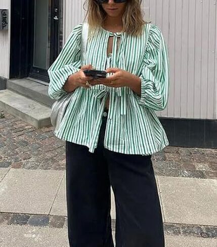 قميص Y2k Peplum للسيدات بأكمام قصيرة منتفخة وبلوزة بفيونكة وربطة عنق مفتوحة من الأمام وبحافة مكشكشة وبلوزات علوية ملابس الشارع in Kuwait