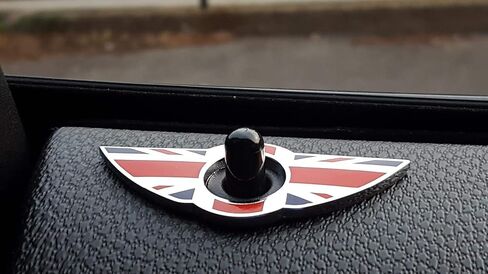 iJDMTOY (2) حلقات شعار جناح بنمط Union Jack متوافقة مع مقابض قفل الباب Mini Cooper R55 R56 R57 R58 R59، تصميم علم المملكة المتحدة أسود/رمادي (لا يناسب موديلات R60 R61 أو F55 F56) in Saudi Arabia