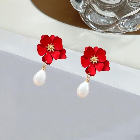 Pearl Bohemian Flower Earrings Floral Petal Flower Stud Earrings Jewelry for Women in Saudi Arabia