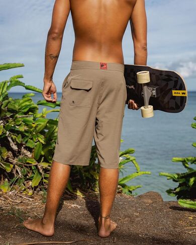 Maui Rippers Very Long 4 Way Stretch Boardshorts 24 Inch Outseam in Kuwait