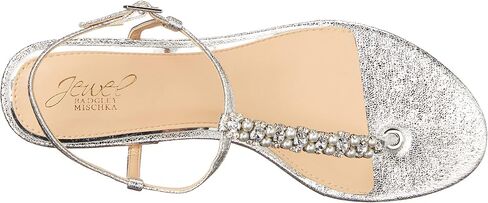 Jewel Badgley Mischka Dasha Block Heel Thong Sandals in Saudi Arabia