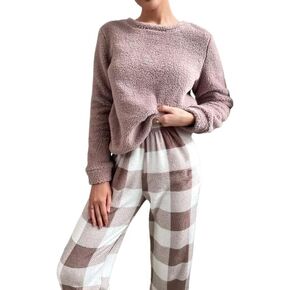 WDIRARA Women's Plaid Print 2 Piece Cozy Long Sleeve Round Neck Pajama Set