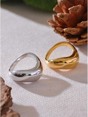 Minimalist Smooth Stainless Steel Metal Geometric Finger Ring Waterproof 18K PVD Plated Distinctive Jewelry in Saudi Arabia