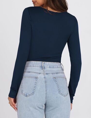 قمصان نسائية بأكمام طويلة 2025 بلوزات علوية مثيرة مكشكشة برقبة مربعة عصرية ومزودة ببطانة مزدوجة وتتسابق in Kuwait