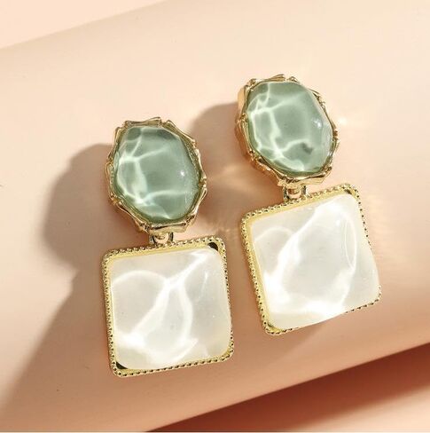 Green Geometric Statement Earrings for Women Unique Dangle Earrings Large Drop Earrings Gold Stud Earring Prom Jewelry for Women in Kuwait