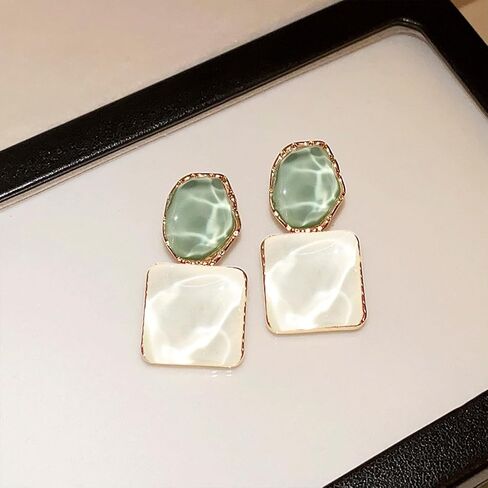 Green Geometric Statement Earrings for Women Unique Dangle Earrings Large Drop Earrings Gold Stud Earring Prom Jewelry for Women in Kuwait