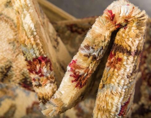 سجادة منطقة Loom Voyage Collection التقليدية الشرقية الكلاسيكية ذات الحدود المعقدة، 5' 3" x 8' 0"، عاجي/بني in Kuwait