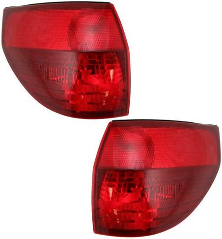 For 2004 2005 Toyota Sienna Tail Light Driver Side | Bulbs Included | Quarter Panel Mounted | Replacement For TO2800152 | 81560-AE010 in Saudi Arabia