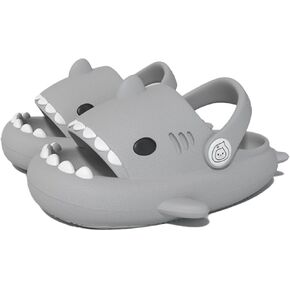 صنادل سمك القرش للأطفال غير قابلة للانزلاق مفتوحة من الأمام للأطفال الصغار، صنادل سمك القرش للأولاد والبنات، شباشب سحابة كرتونية لطيفة للشاطئ وحمام السباحة والصيف والخارج والداخلي رمادي 13-13.5 طفل صغير in Kuwait