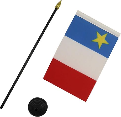 Plain Green Table Flag 4'' x 6'' - Green Solid color Desk Flag 15 x 10 cm - golden spear top - AZ FLAG in Saudi Arabia