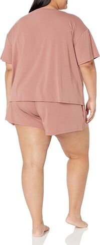 تي شيرت نسائي من Amazon Aware بأكمام قصيرة من القطن بتصميم مريح ومجموعة قصيرة (متوفر بمقاس كبير) in Kuwait