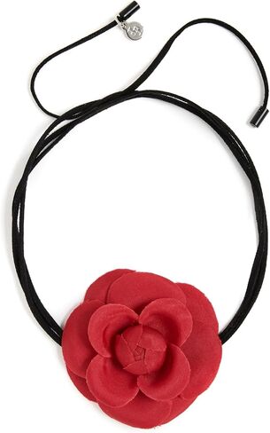 عقد نسائي من LELET NY مزين بالزهور من Pauline in Kuwait