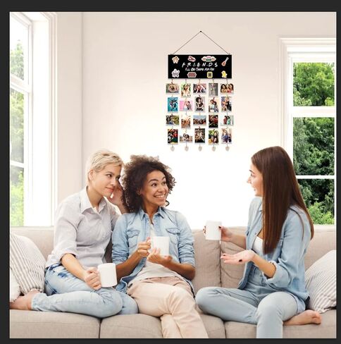 مشبك صور للبضائع من برنامج فريندز التلفزيوني، عرض حامل بطاقات عيد الميلاد للأصدقاء، هدايا إطارات الصور للعرض التلفزيوني للأصدقاء، تصميم كلاسيكي للأصدقاء، عرض الصور المعلقة، جدار عيد الميلاد ونافذة المنزل in Kuwait