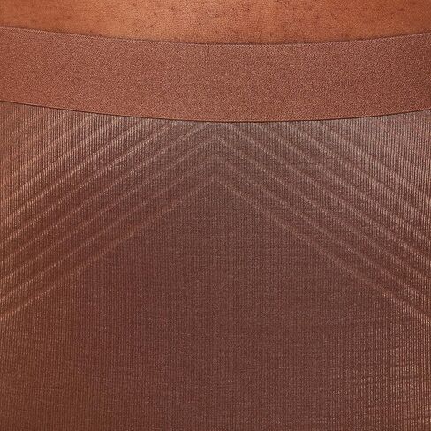 SPANX SPANXshape شورت غير مرئي عالي الخصر يصل إلى منتصف الفخذ in Kuwait