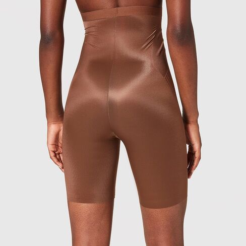 SPANX SPANXshape شورت غير مرئي عالي الخصر يصل إلى منتصف الفخذ in Kuwait