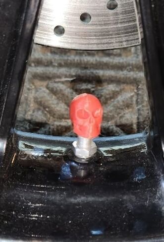 4PCS Skull Valve Stem Caps (Black) in Kuwait