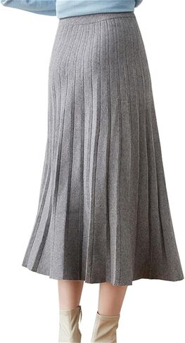 سترة نسائية من Beralst ذات ثنيات وتنانير متوسطة الطول in Kuwait