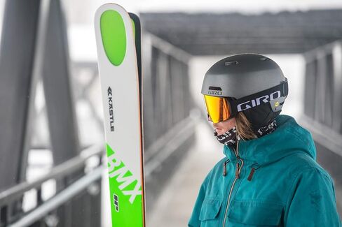 Giro Ledge MIPS Ski Helmet - Snowboard Helmet for Men, Women & Youth in Kuwait