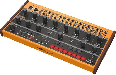 Behringer Crave مركب تناظري مع جهاز تسلسل in Kuwait